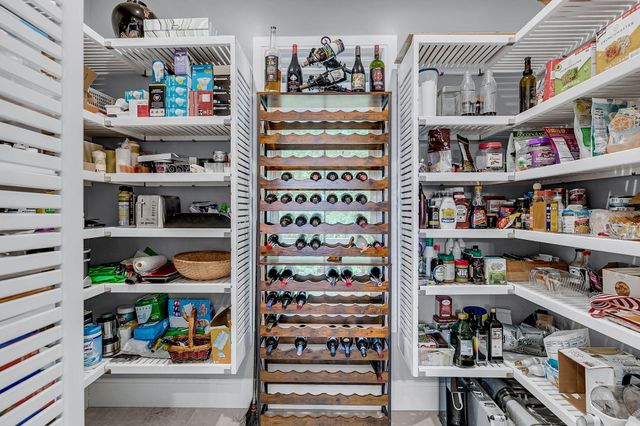 1358 Polly Point Road, Wadmalaw Island, SC 29487