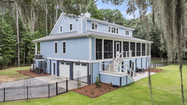 1358 Polly Point Road, Wadmalaw Island, SC 29487