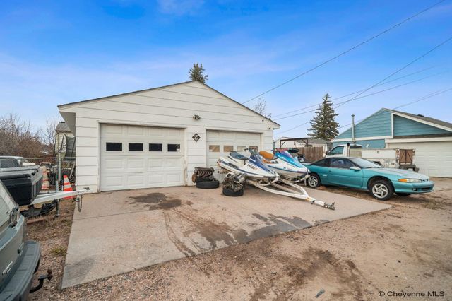 2709 E 9TH ST, Cheyenne, WY 82001