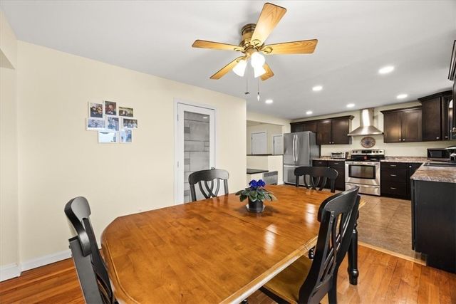 3 O Connell Road, Tiverton, RI 02878