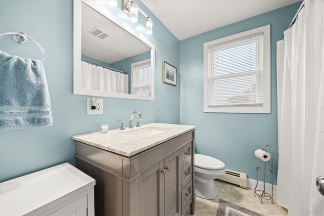 3 O Connell Road, Tiverton, RI 02878