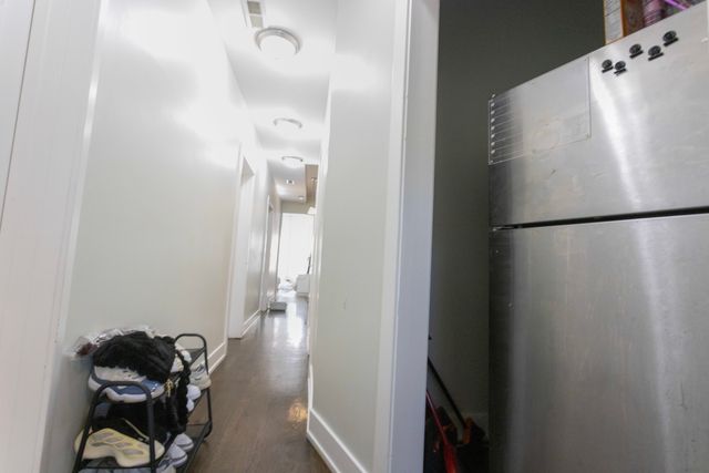 6434 S Eberhart Avenue, Chicago, IL 60637