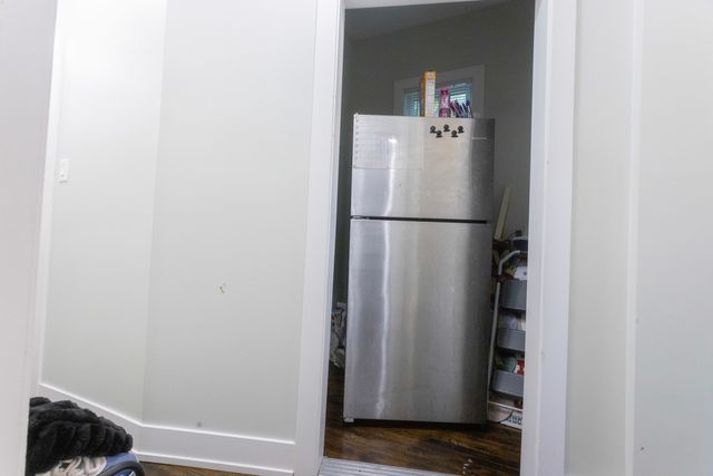 6434 S Eberhart Avenue, Chicago, IL 60637