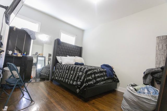 6434 S Eberhart Avenue, Chicago, IL 60637