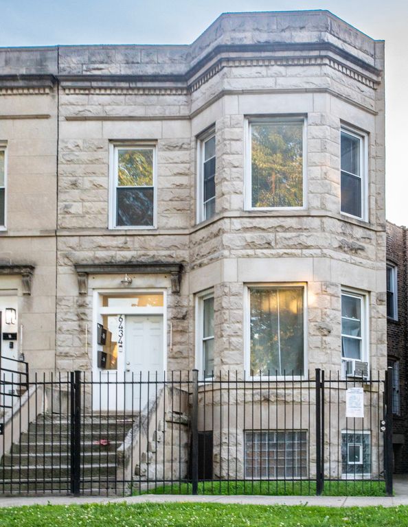 6434 S Eberhart Avenue, Chicago, IL 60637