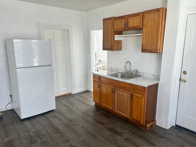 92 Myrtle Street 1, Brockton, MA 02301