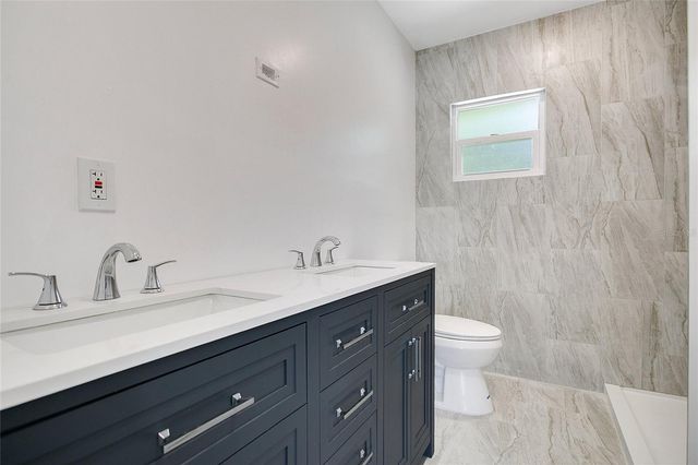 1118 TENNESSEE AVENUE, St Cloud, FL 34769