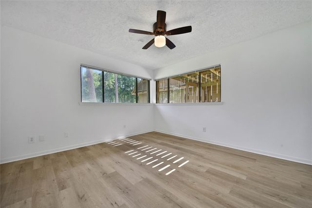 15418 Willis Way, Conroe, TX 77384