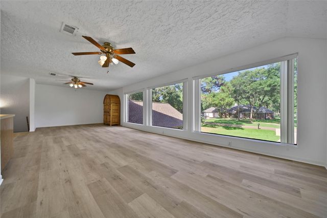 15418 Willis Way, Conroe, TX 77384