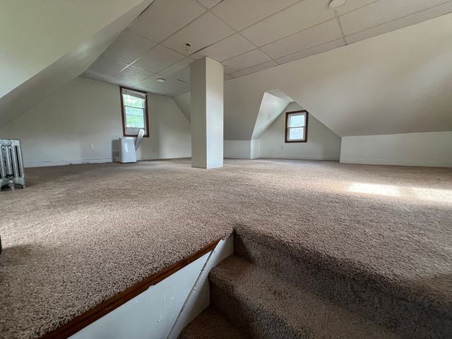 19 Wareham St, Springfield, MA 01108