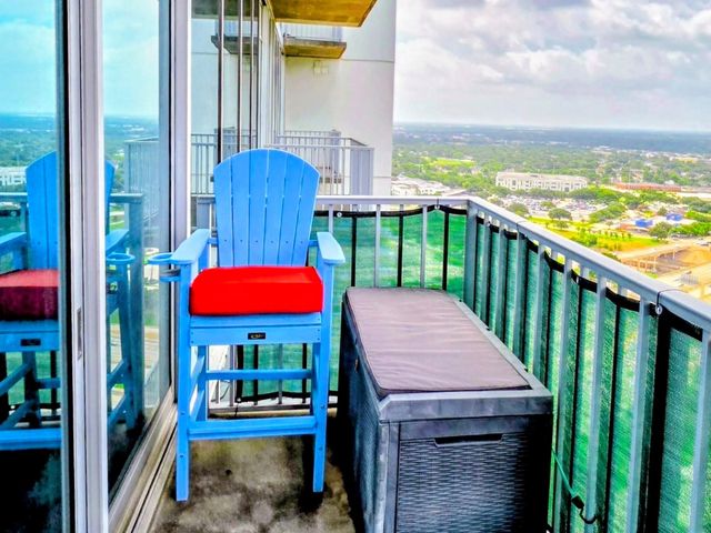 5925 Almeda Road 12608, Houston, TX 77004