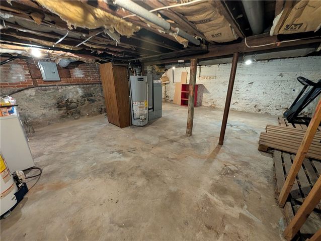 70 Pocasset Street, Johnston, RI 02919