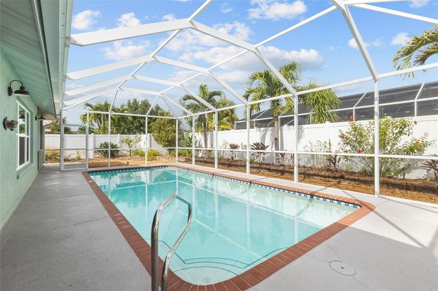 6808 19TH AVENUE W, Bradenton, FL 34209