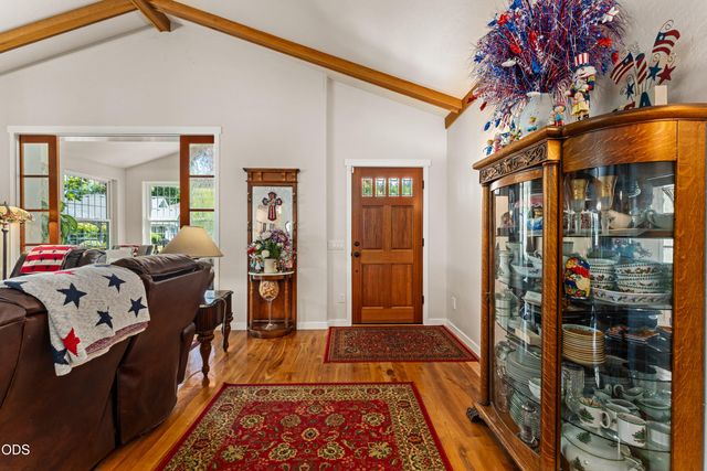 830 SW Bryn Court, Grants Pass, OR 97527