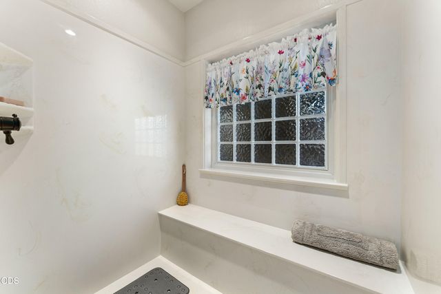 830 SW Bryn Court, Grants Pass, OR 97527