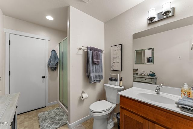830 SW Bryn Court, Grants Pass, OR 97527
