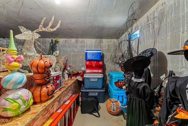 830 SW Bryn Court, Grants Pass, OR 97527