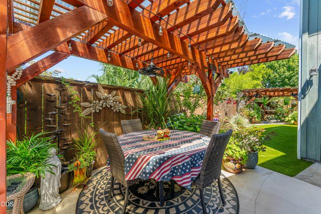 830 SW Bryn Court, Grants Pass, OR 97527