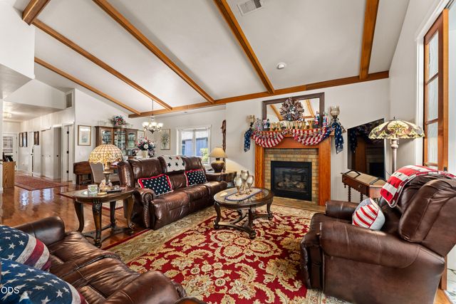 830 SW Bryn Court, Grants Pass, OR 97527