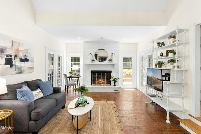 209 Butternut, Chapel Hill, NC 27514