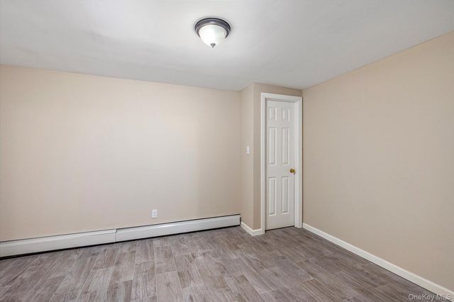 93 Garfield Boulevard 93, Farmingdale, NY 11735