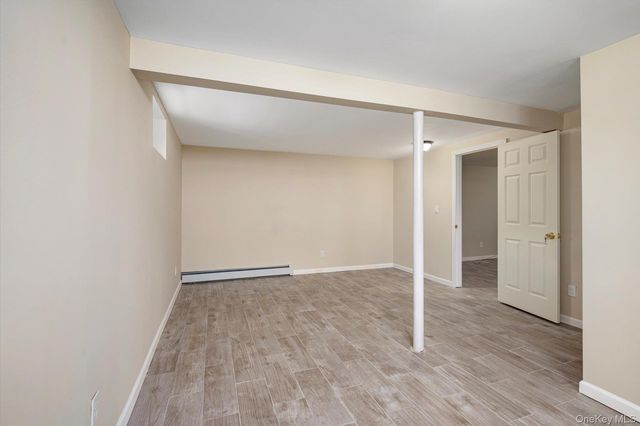 93 Garfield Boulevard 93, Farmingdale, NY 11735