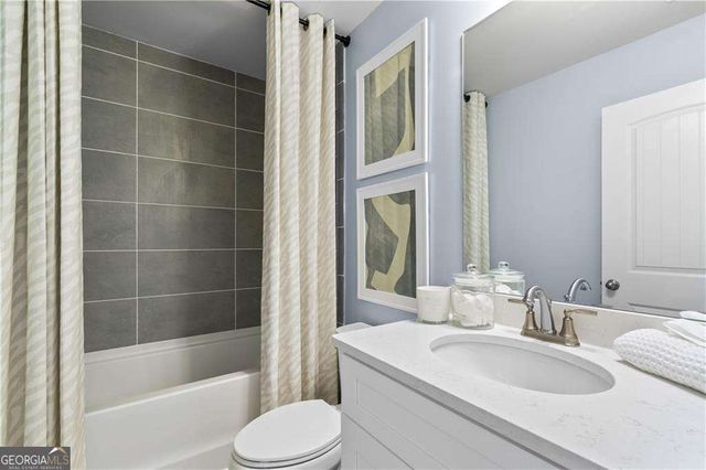 198 Abbotts Crossing Circle, Conyers, GA 30094