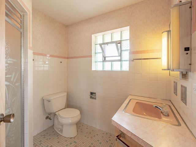 6052 W 128th Street, Palos Heights, IL 60463