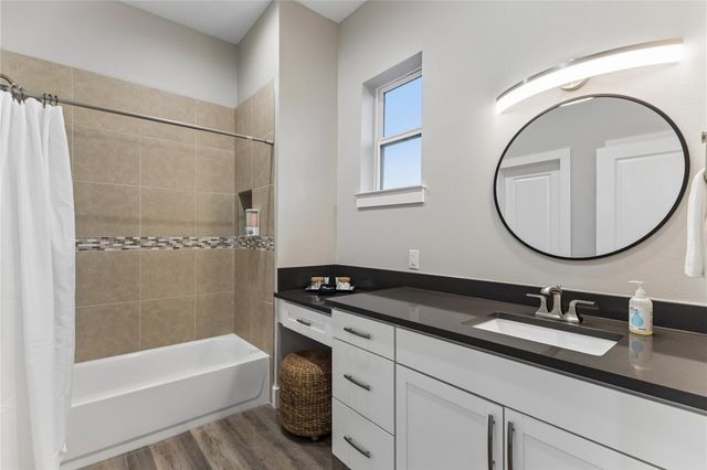 16323 Lake LOOP, Austin, TX 78734