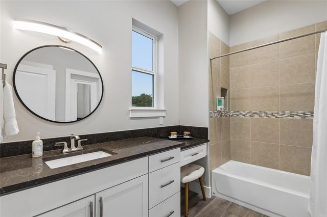 16323 Lake LOOP, Austin, TX 78734