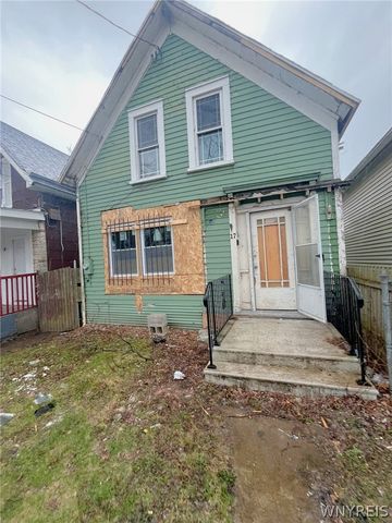 17 California Street, Buffalo, NY 14213