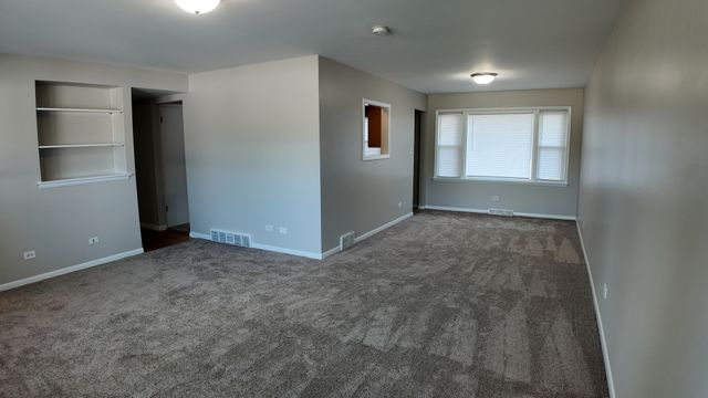 15444 State Street, South Holland, IL 60473