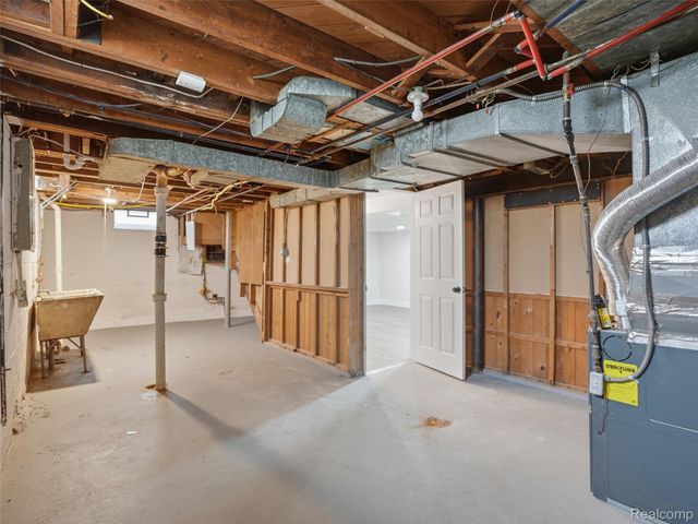 18686 Brady, Redford Charter Township, MI 48240