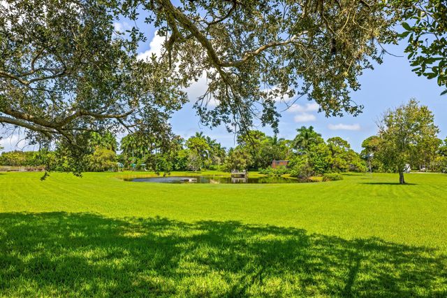 13054 NW Gilson Road, Palm City, FL 34990