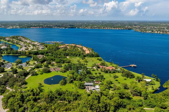 13054 NW Gilson Road, Palm City, FL 34990