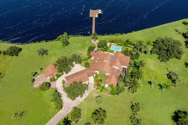 13054 NW Gilson Road, Palm City, FL 34990