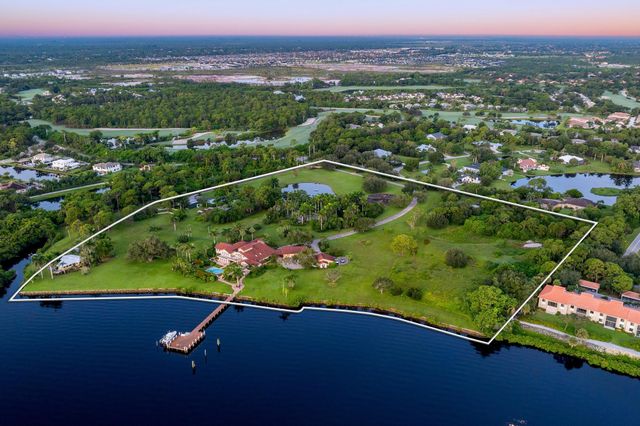 13054 NW Gilson Road, Palm City, FL 34990