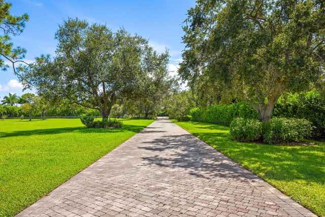 13054 NW Gilson Road, Palm City, FL 34990