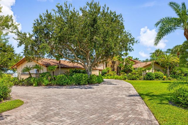 13054 NW Gilson Road, Palm City, FL 34990