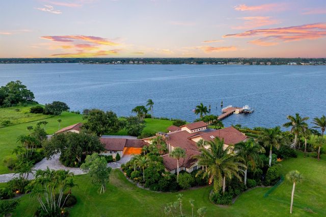13054 NW Gilson Road, Palm City, FL 34990