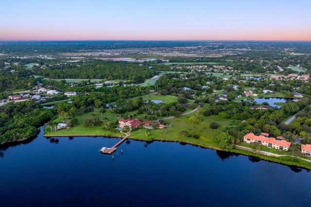 13054 NW Gilson Road, Palm City, FL 34990