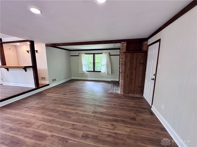 3975 Conference Road, Sugarcreek Twp, OH 45305