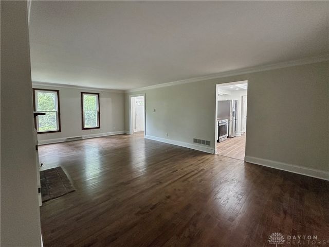 3975 Conference Road, Sugarcreek Twp, OH 45305