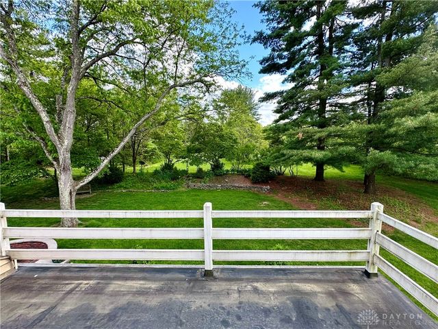 3975 Conference Road, Sugarcreek Twp, OH 45305