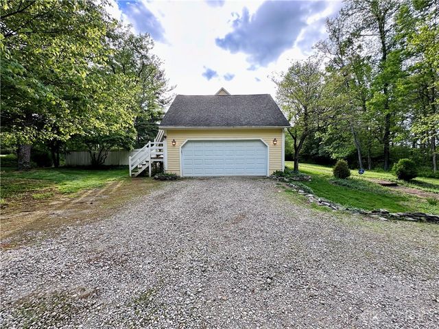 3975 Conference Road, Sugarcreek Twp, OH 45305