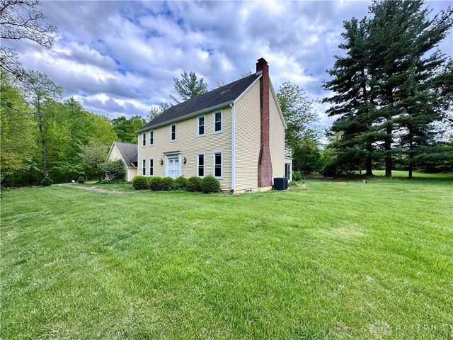 3975 Conference Road, Sugarcreek Twp, OH 45305