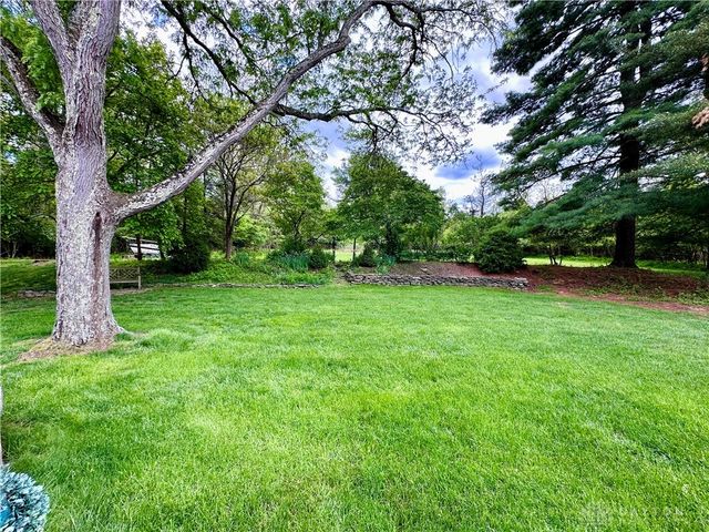 3975 Conference Road, Sugarcreek Twp, OH 45305