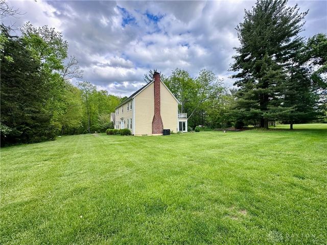 3975 Conference Road, Sugarcreek Twp, OH 45305