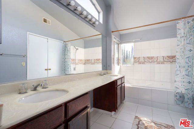 37712 Duffel Street, Palmdale, CA 93552