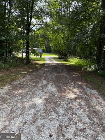 40 Cherokee Circle, Buchanan, GA 30113